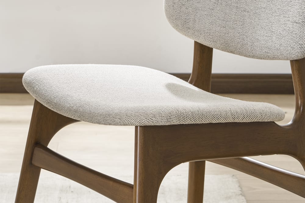 Chaise Joshua